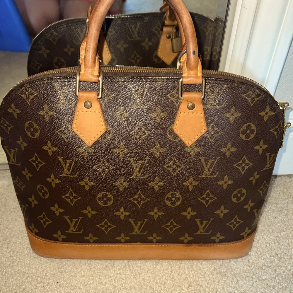 ❌❌❌❌SOLD -Louis Vuitton Alma